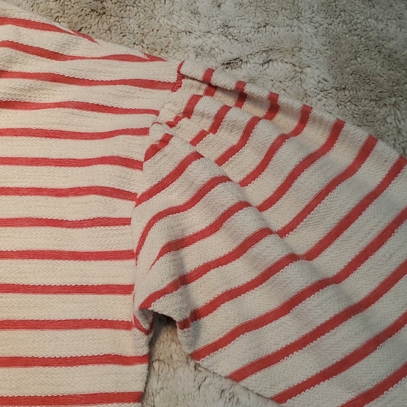 Code X Mode Red & Off White Terry Crop Top With Puff Sleeves Size M NWT - Picture 2 of 6